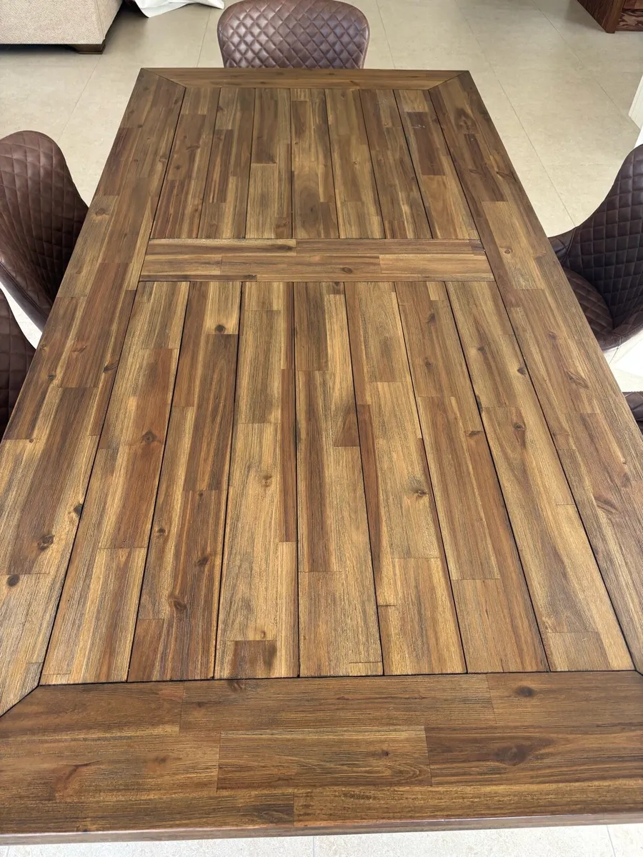 Dining table and chairs - Image 2