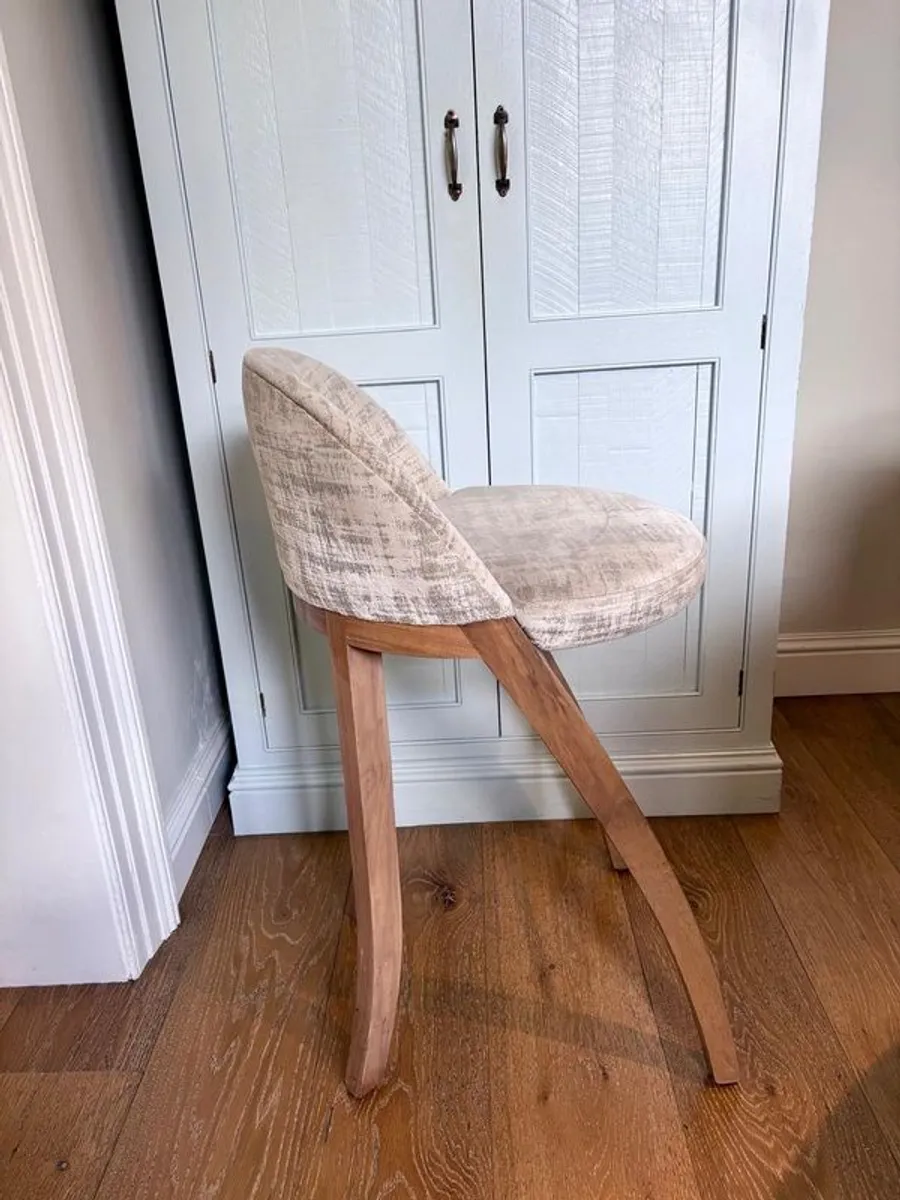 Counter stools - Image 1