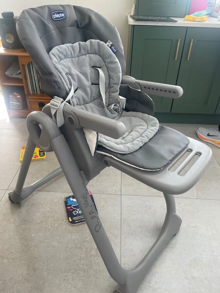 Baby high chair - Image 2