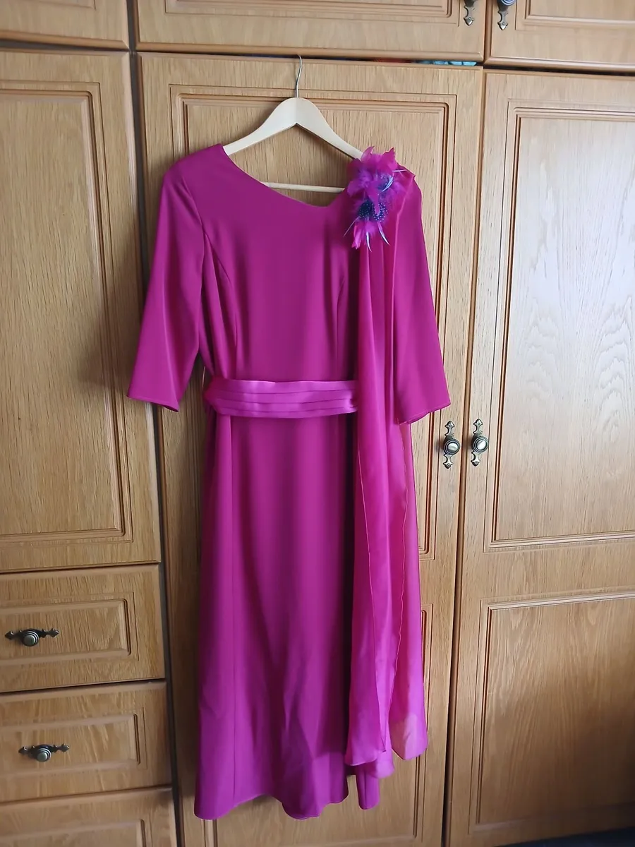 dress - Image 1