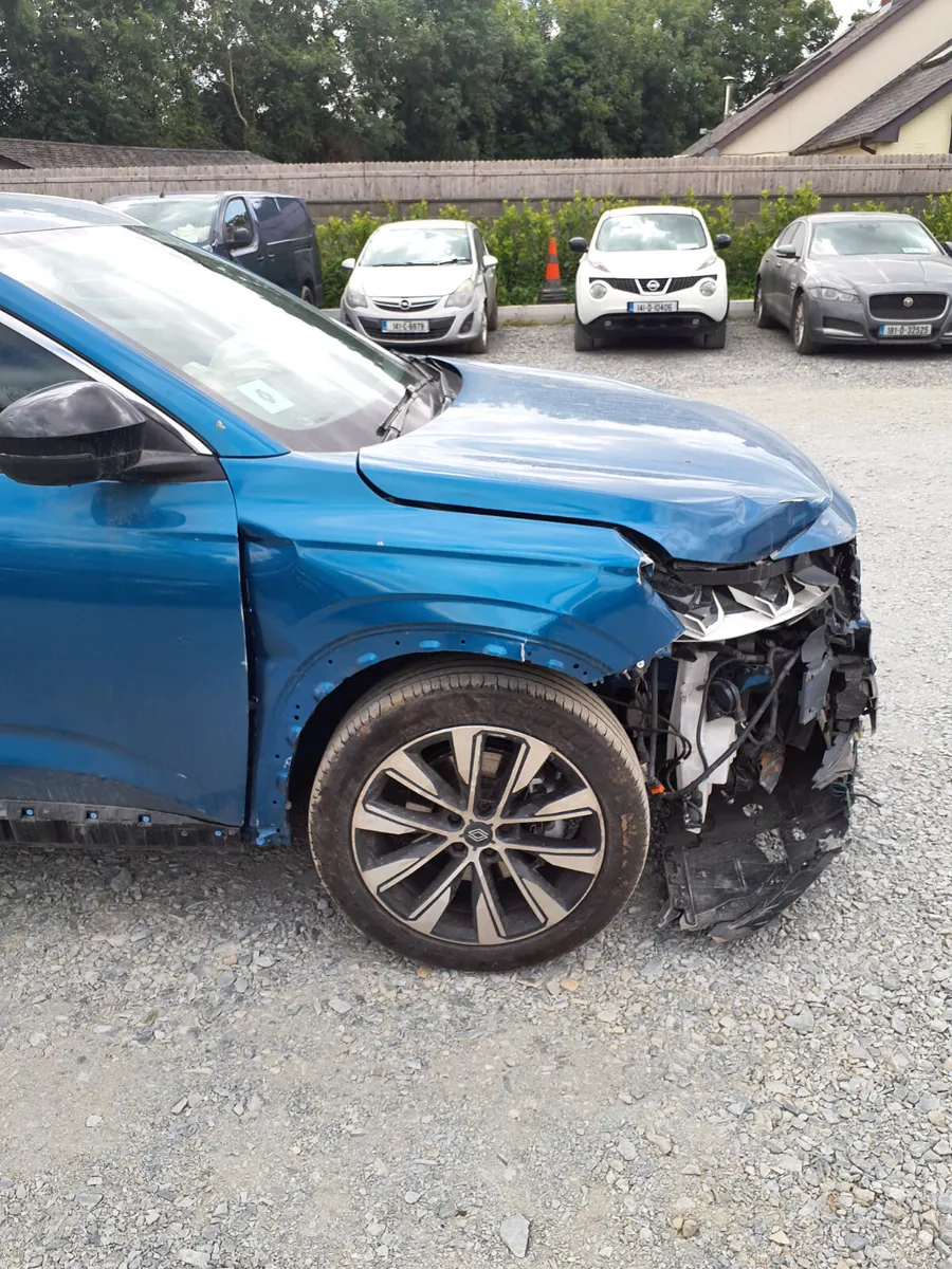 Renault Austral Techno Full hybrid E-Tech 200 auto - Image 3