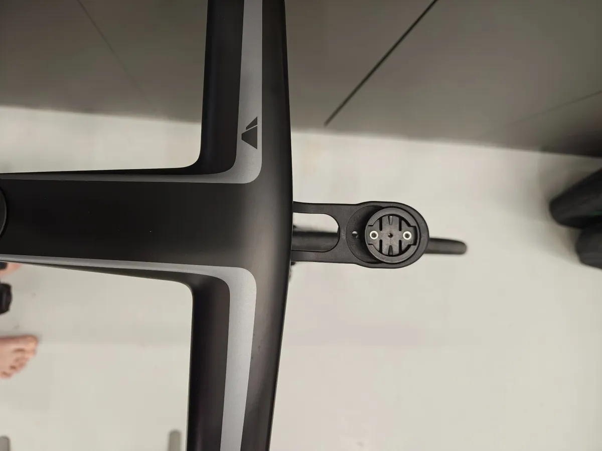 Canyon ultimate CF SLX  8.0 Bike 2XL - Image 4