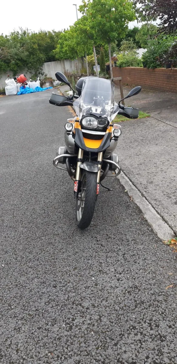 BMW R1200GS 2008 one owner from new - Image 4