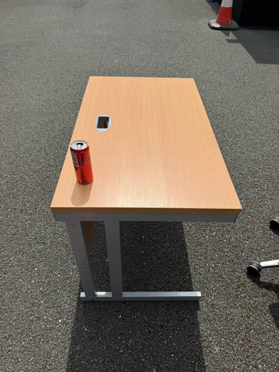 Desk and chair - Image 4