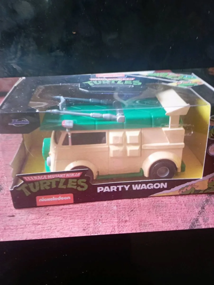 JAVA TOYS TEENAGE  MUTANT NINJA TURTLES  WAGON . - Image 3