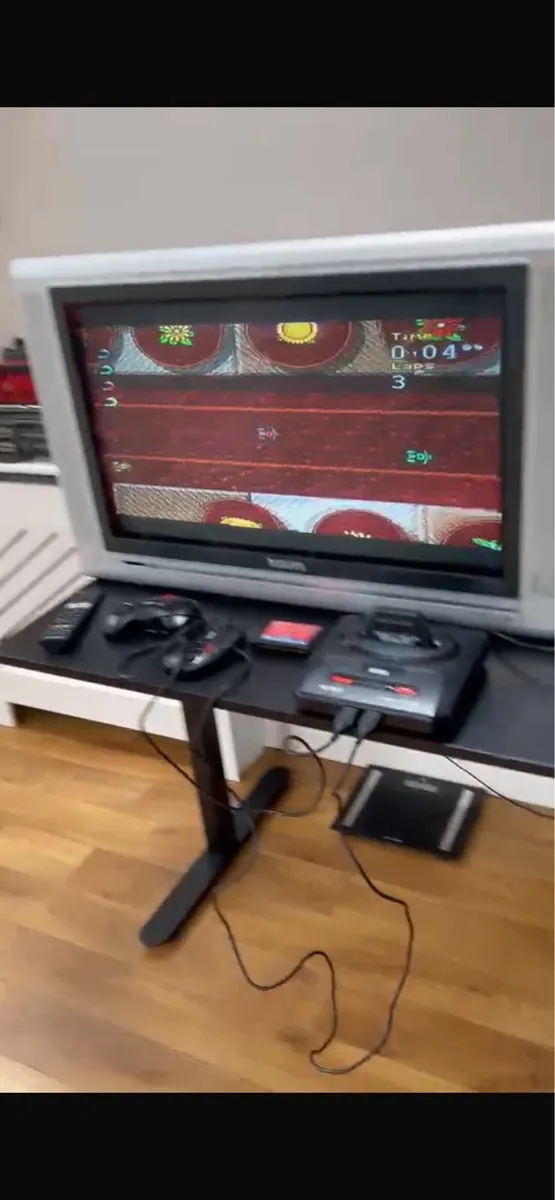 Philips 32” Widescreen CRT TV - Image 4