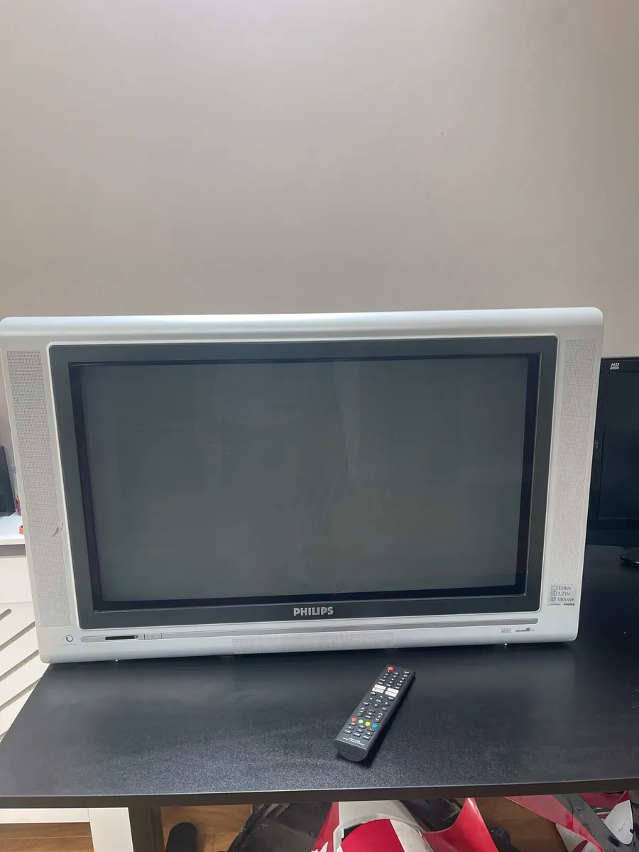 Philips 32” Widescreen CRT TV - Image 1