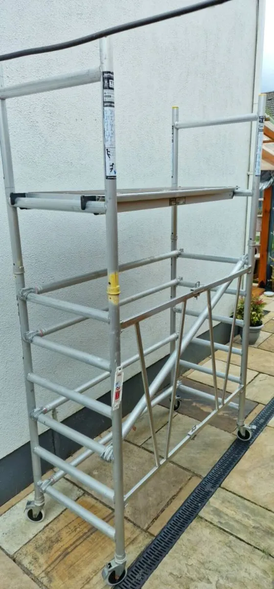 Tower Scaffolding - Image 4