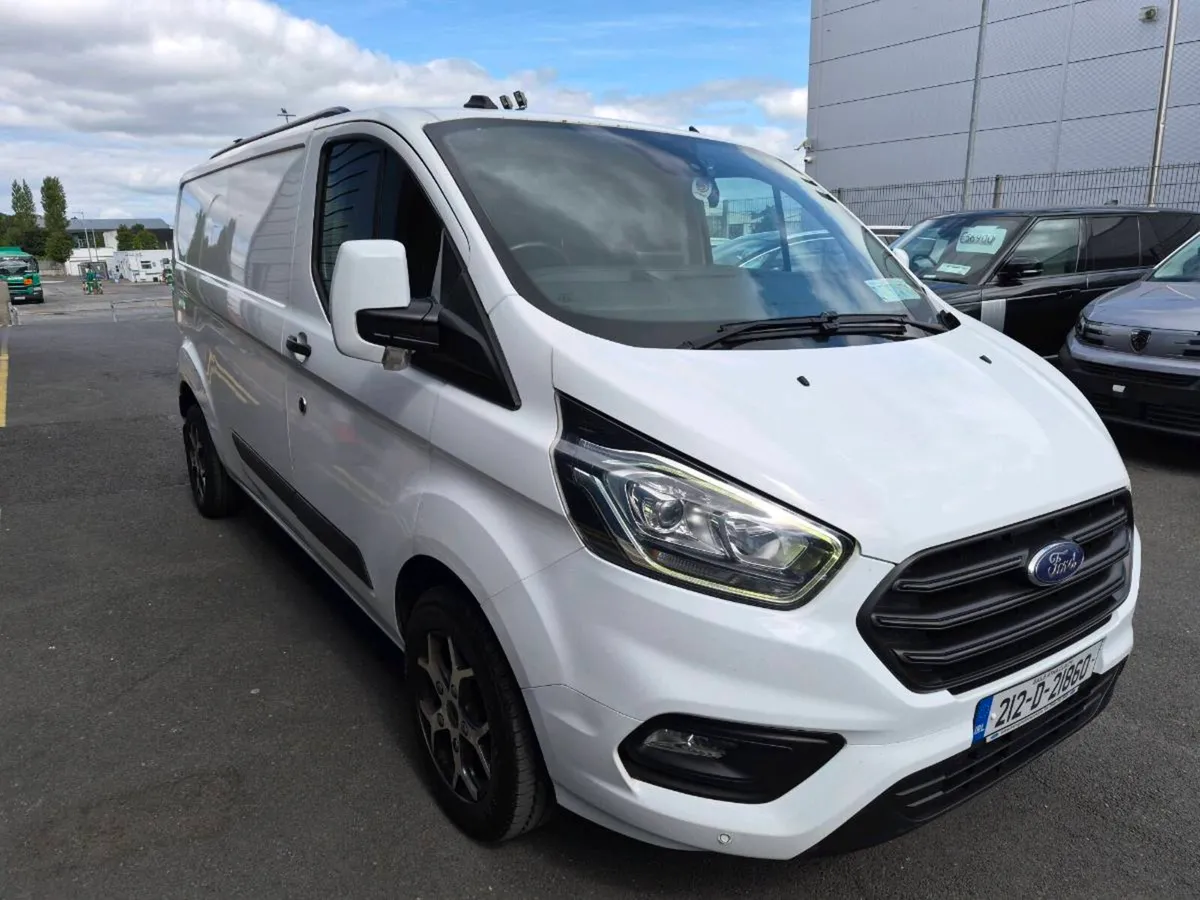Ford Transit Custom - Image 1