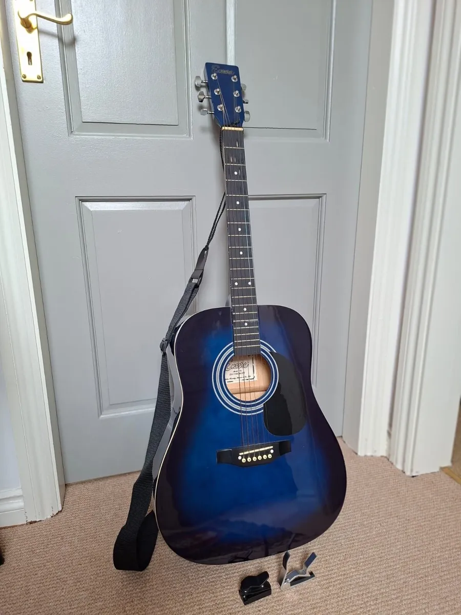 Guitar Acoustic - Image 1