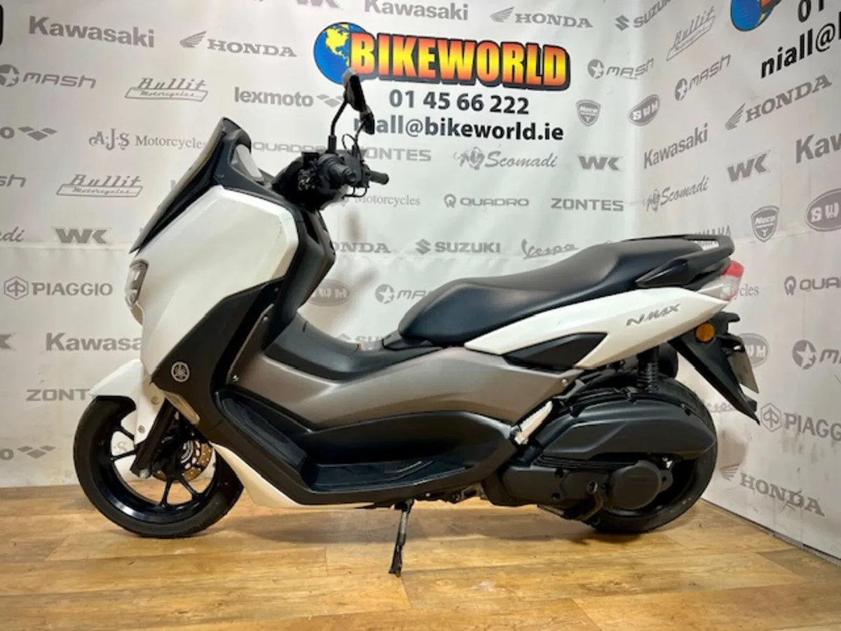 PRE-OWNED Yamaha NMAX 2023 - Image 3
