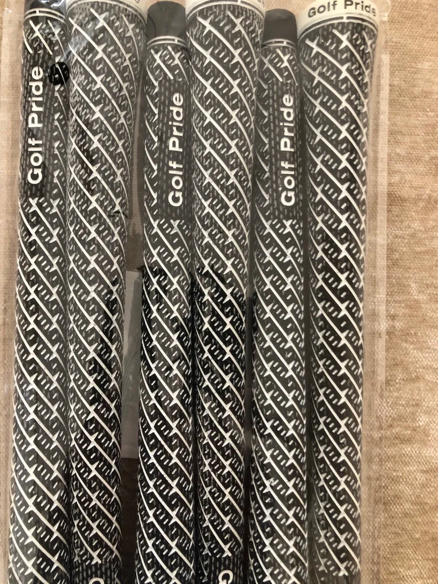 6 Golf Pride Z Grips ( Standard Size ) - Image 1