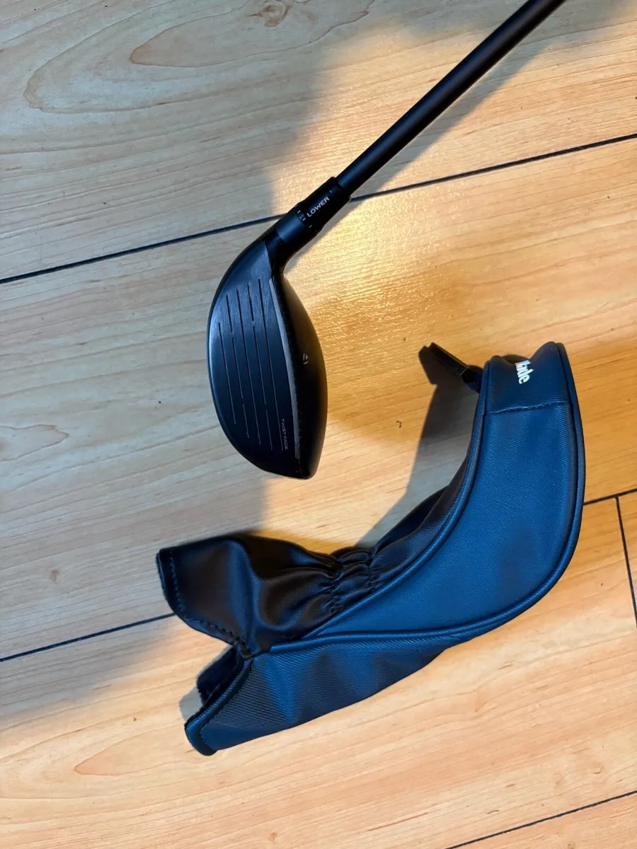 Left hand Taylormade Qi4d 3 wood - Image 2