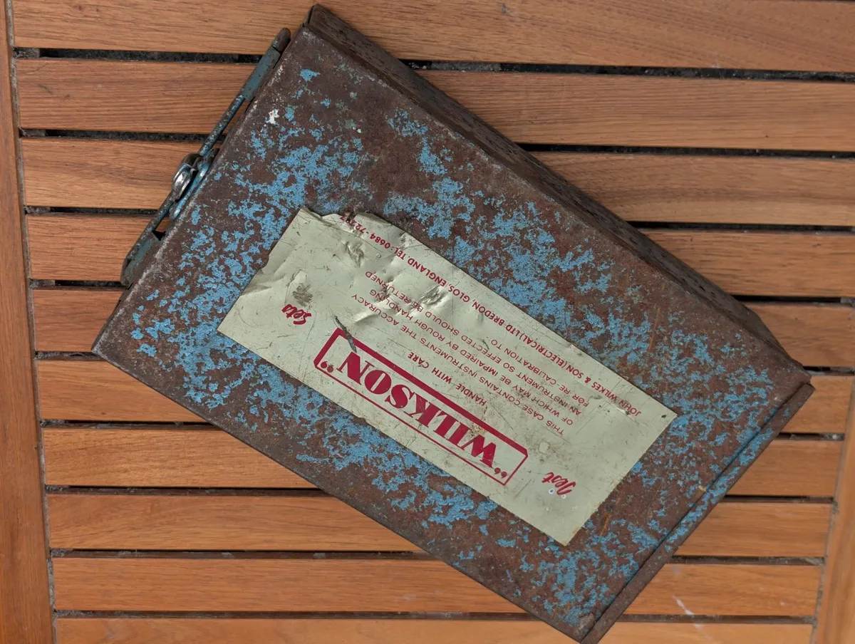 Vintage "Wilkson" Electrical Test Set – Volts & Am - Image 3