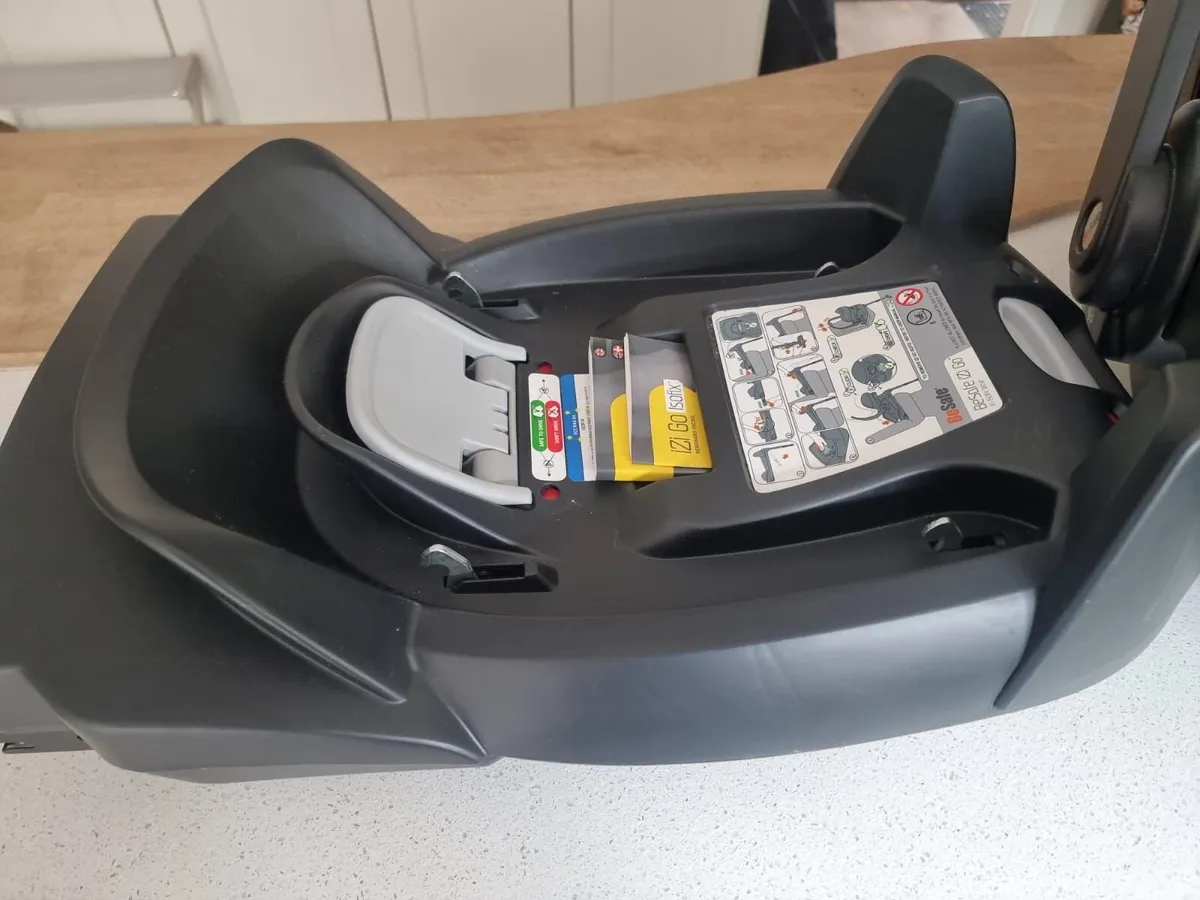 Baby Bundle - Car Seat, Prep Machines etc - 15e! - Image 3