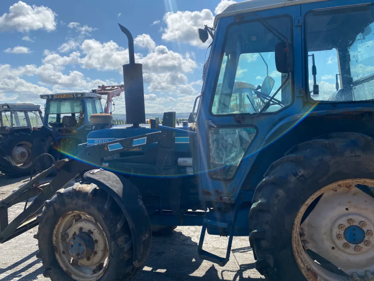 Ford 6610 and loader - Image 3