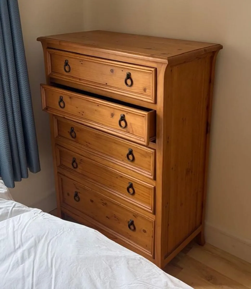 Chest of drawers (5 drawers): 2 available for 50 euro each; both for 80 euro - Image 1