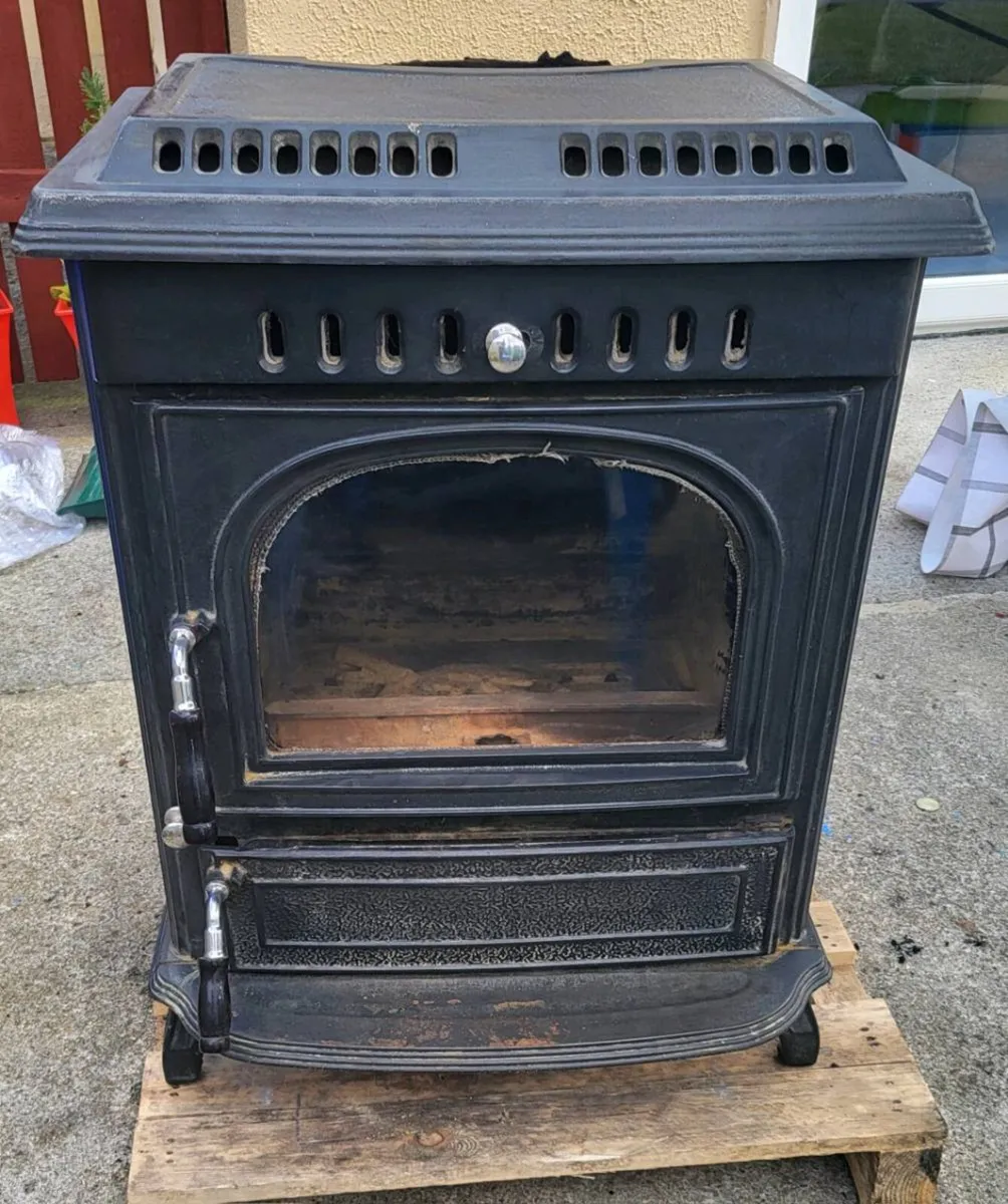 Mulberry stove - Image 1