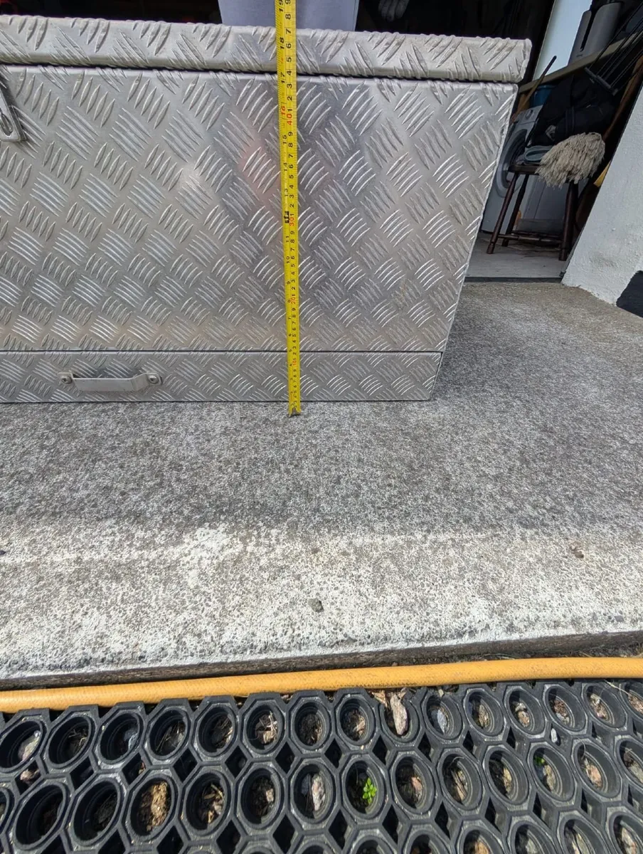 Aluminium Tool/Storage Box - Image 4