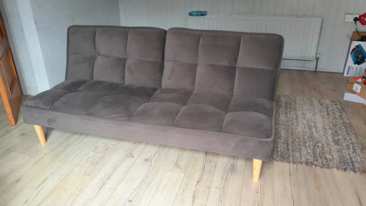 Couch bed - Image 1