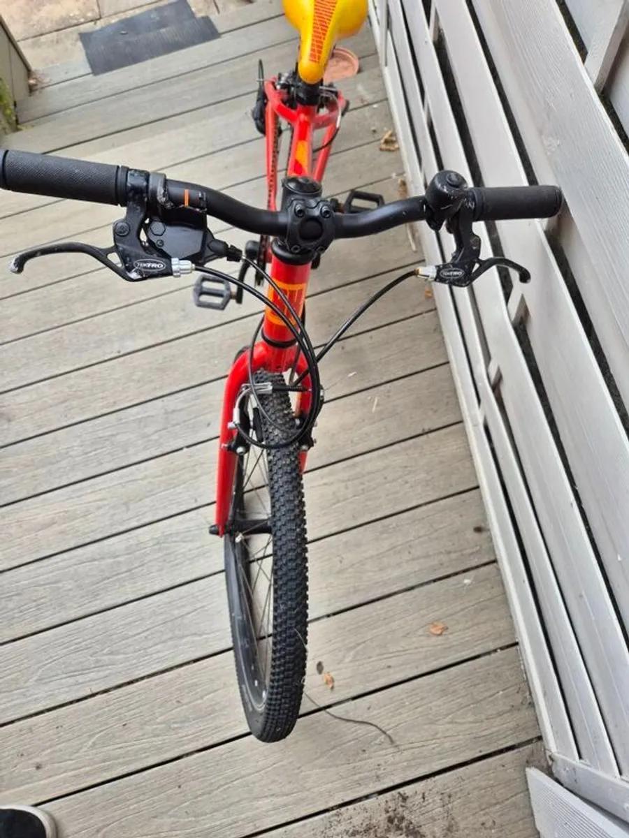 Cuda Trace 24 inch kids bike (needs repairs) - Image 4