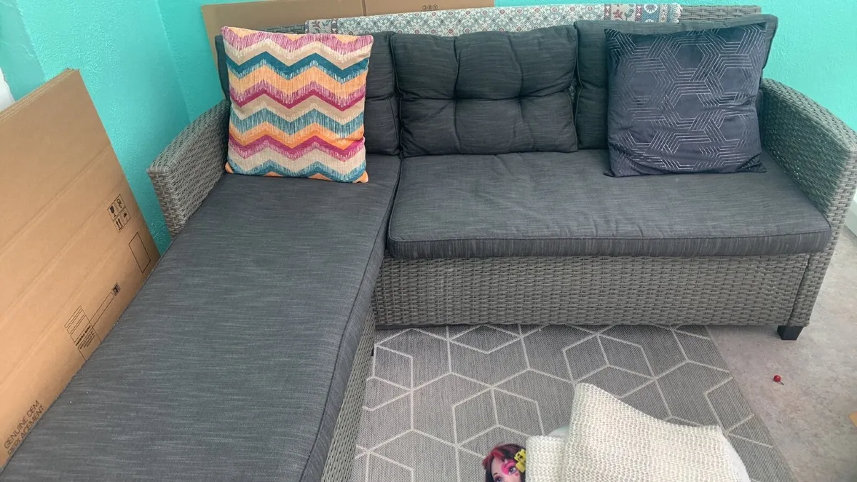 Garden furniture - Image 2