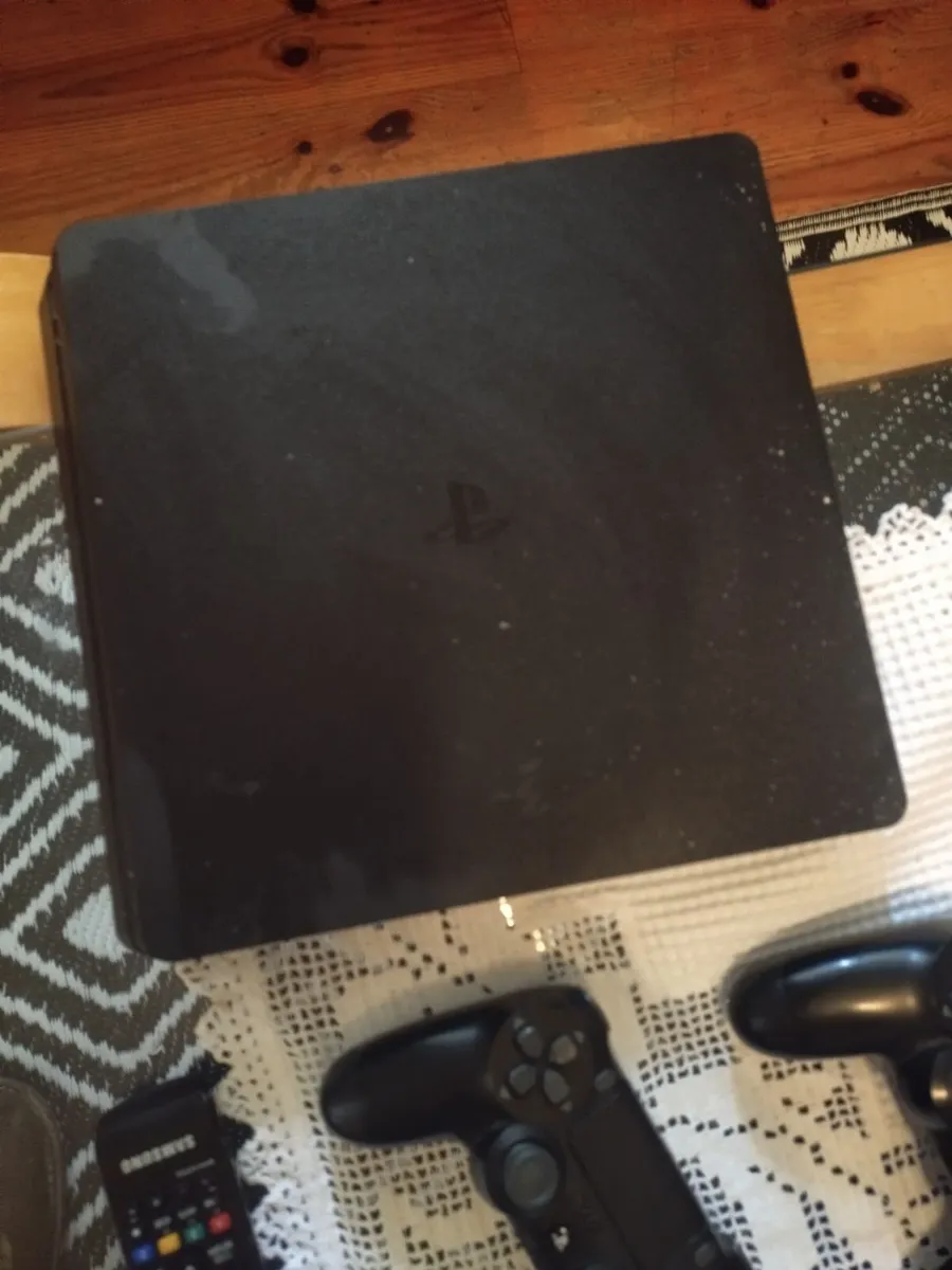 playstation 4 - Image 2