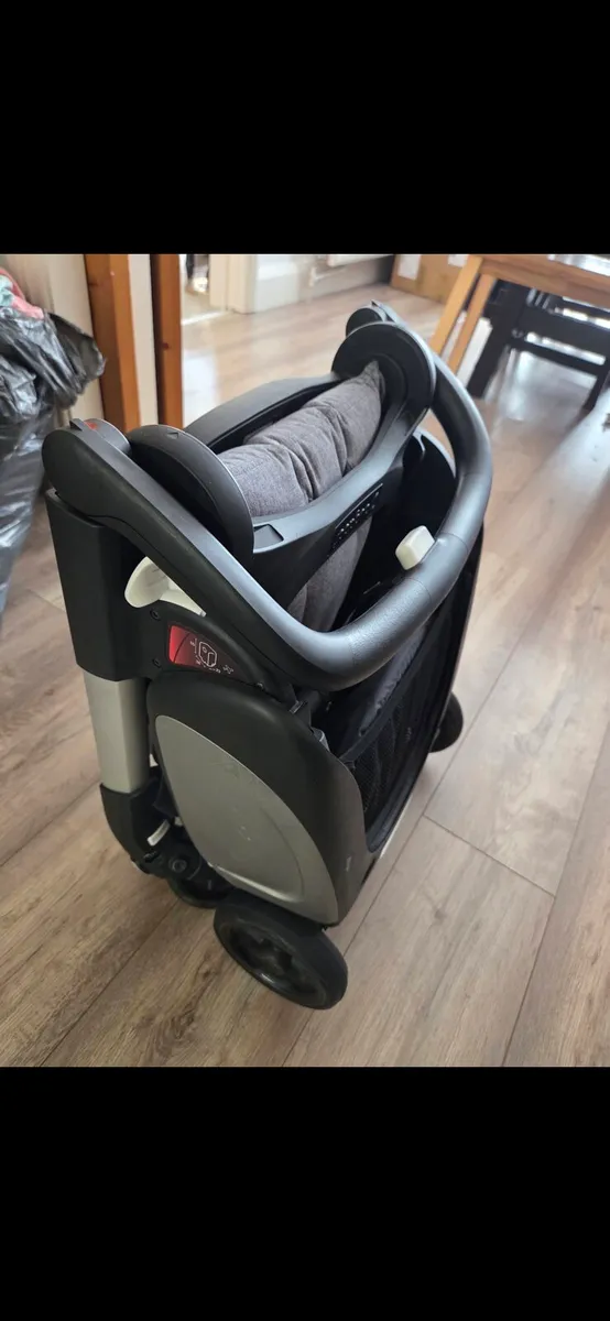 Bugaboo Ant stroller - Image 3