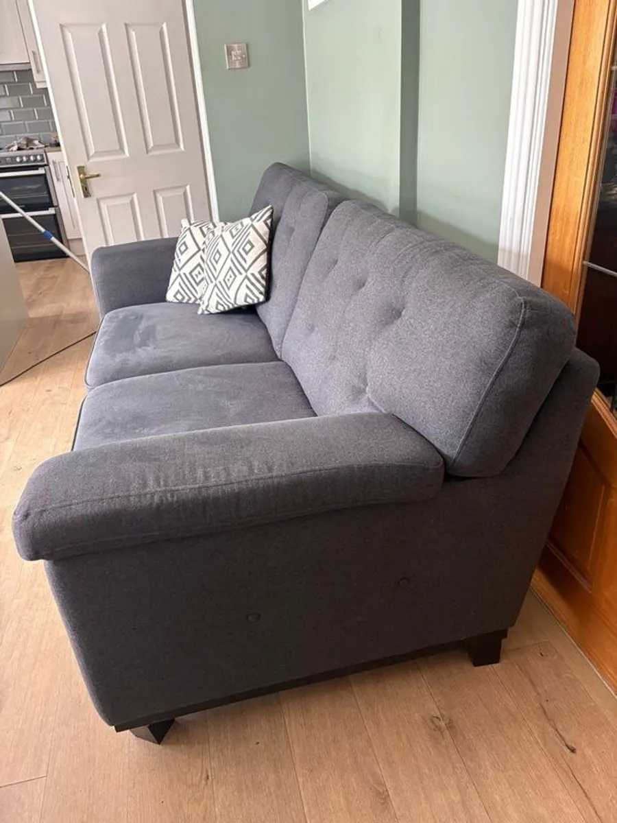 3 seater sofa and footstool - Image 4
