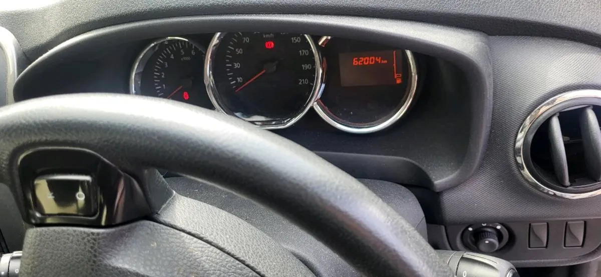 Dacia Sandero 1.2 petrol 62k km - Image 3