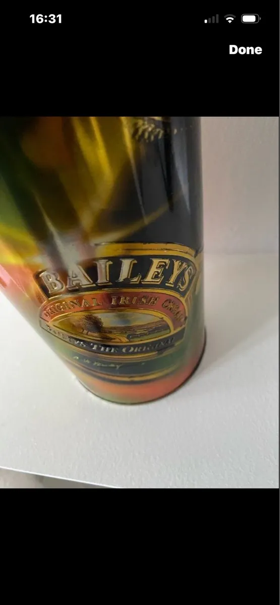 Vintage Bailey’s Metal Display Box - Image 2