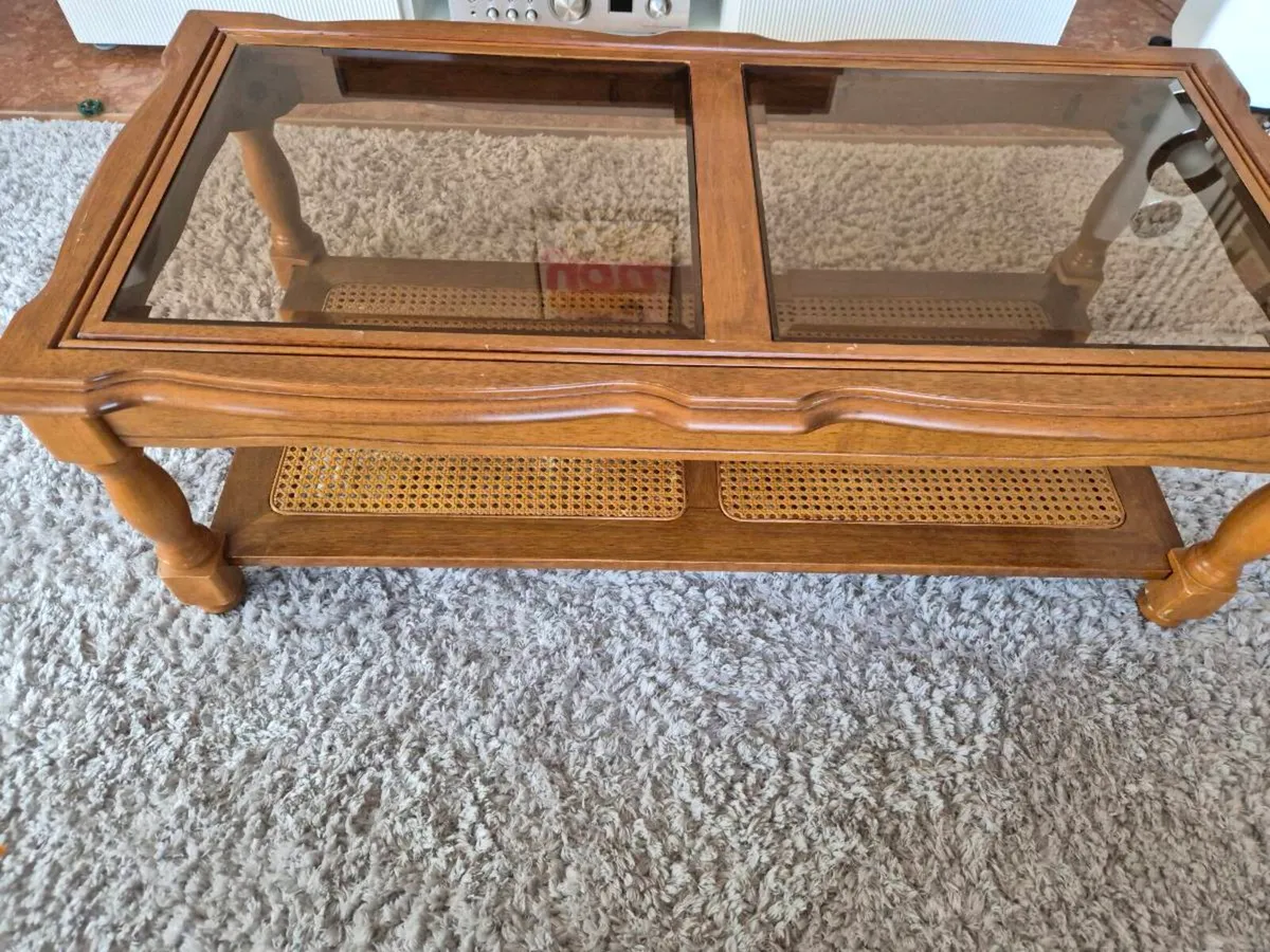 Vintage Coffee table free to take away - Image 3