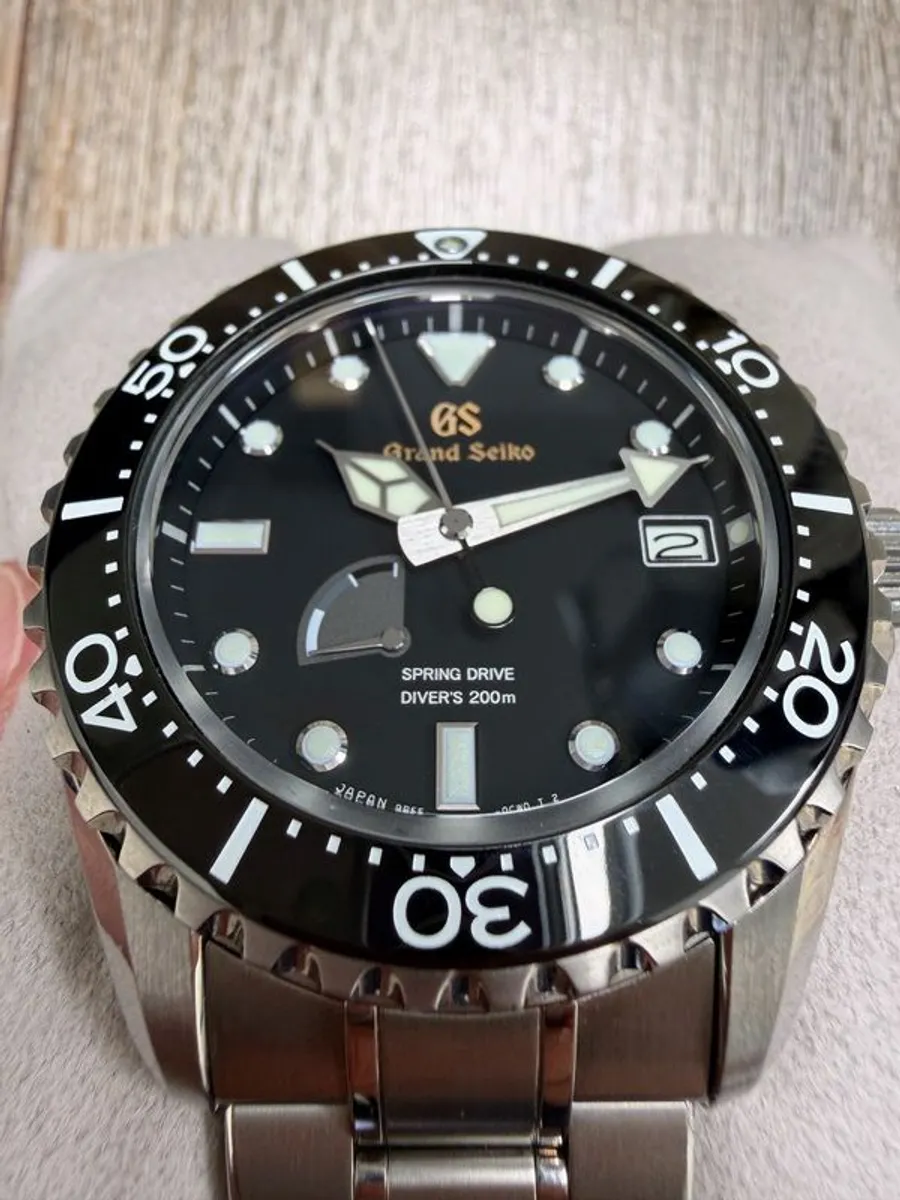 Grand Seiko SGBA463 dive watch. Titanium, Spring Drive, Full Set - Image 2