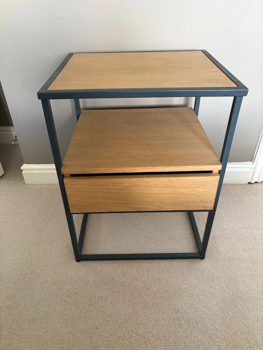 Oak Bedside Lockers / Side Tables – Like New - Image 4