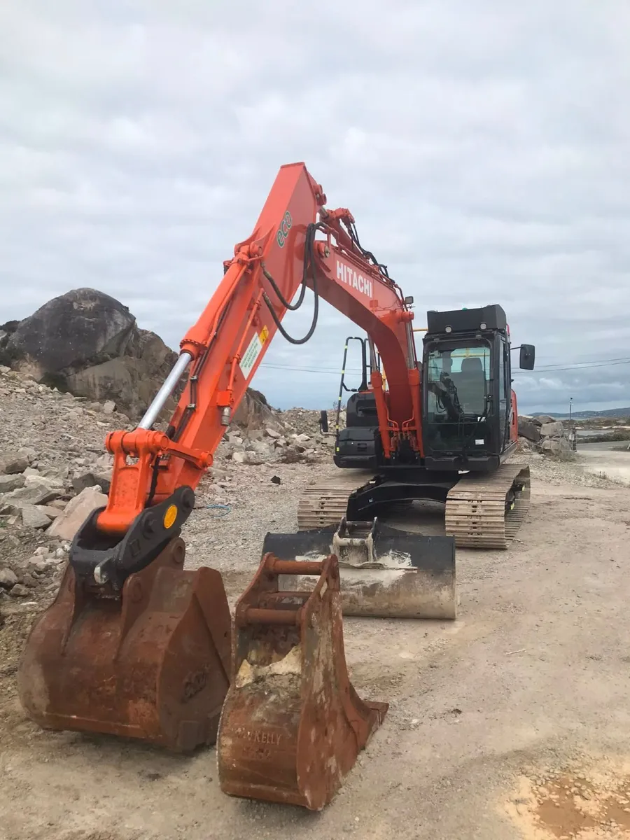 Hitachi 130/7NX  2021 - Image 1