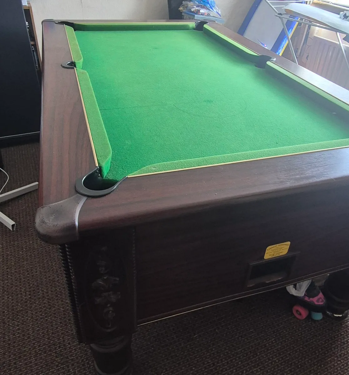 Pool table - Image 2