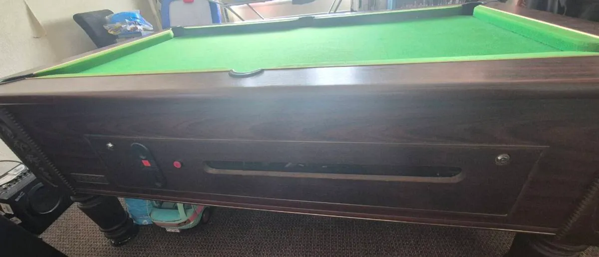 Pool table - Image 3