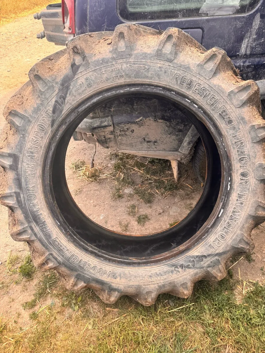12.4 - 28 tyres - Image 3