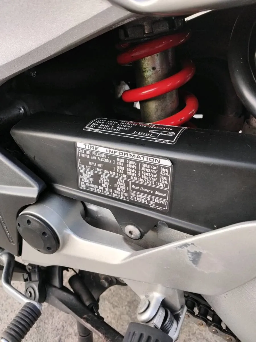 Honda vfr - Image 4