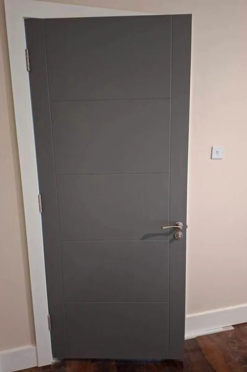 Pre-hung interior door (door with frame) - Image 2