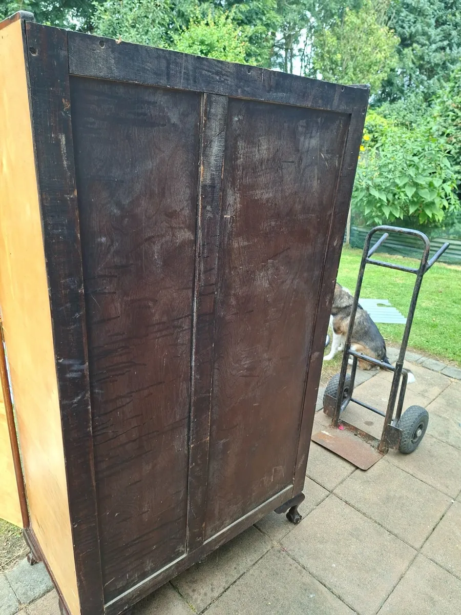Wardrobe - Image 2