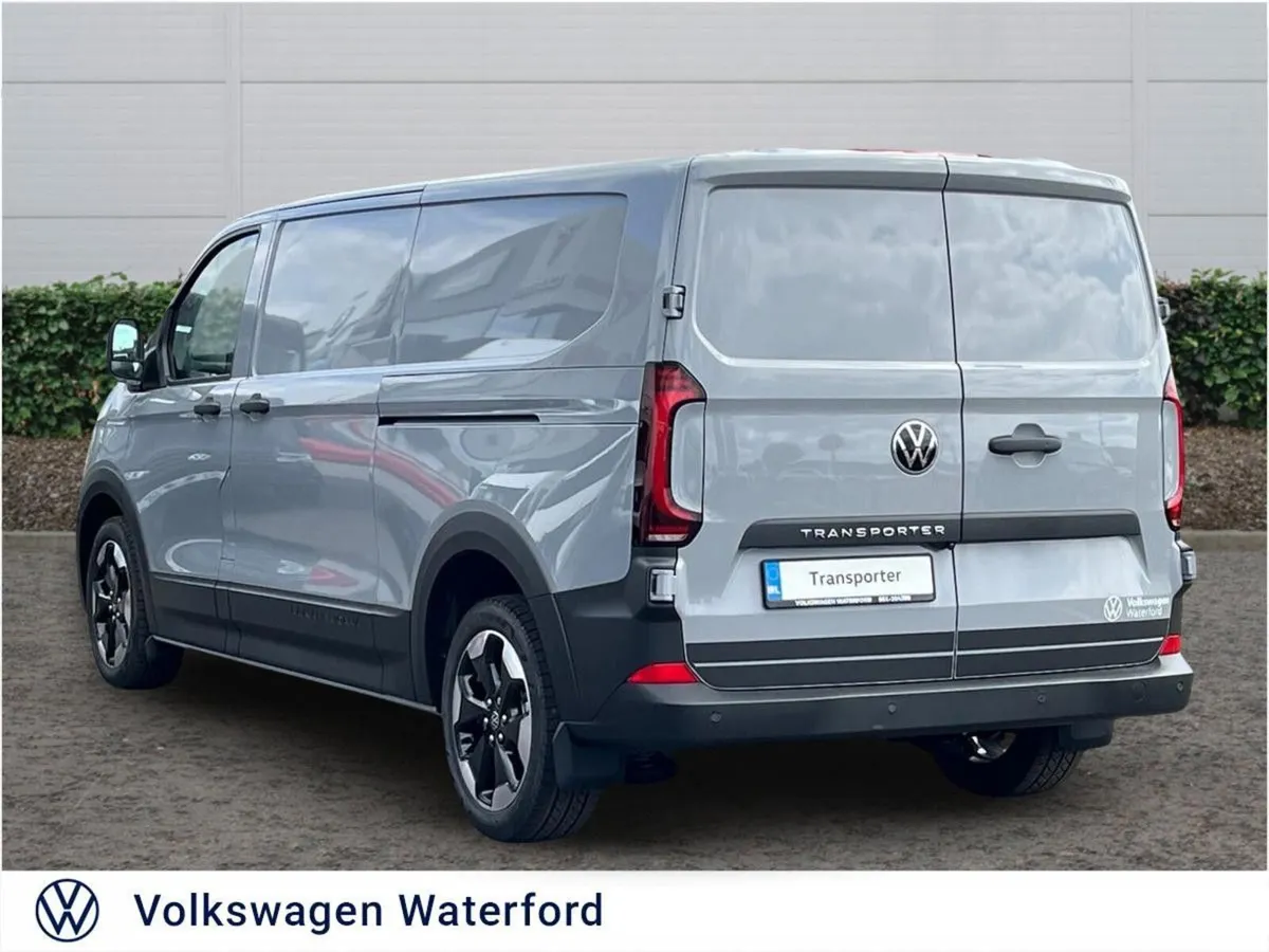 Volkswagen Transporter Pan Americana LWB 150HP (Pr - Image 4