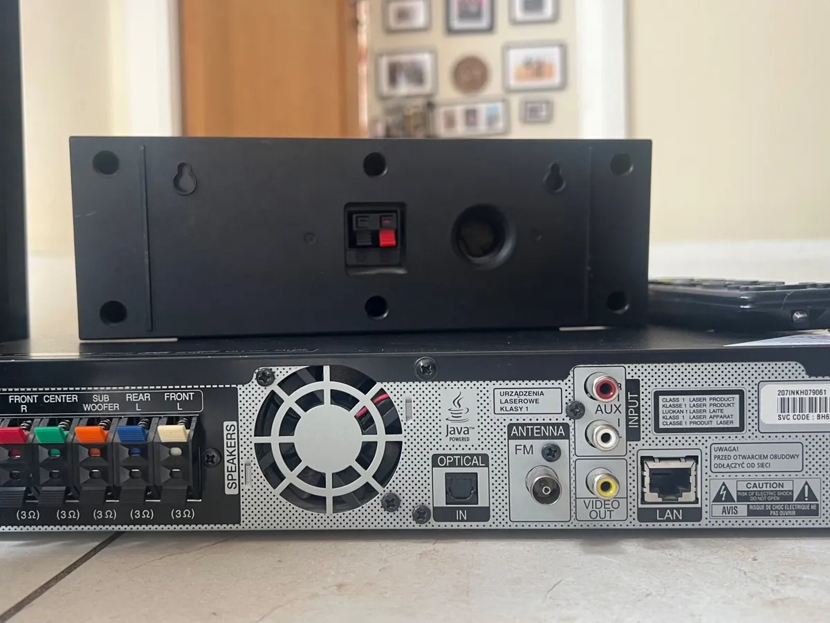 LG 5.1 Blu-Ray Home Cinema System Complete - Image 3