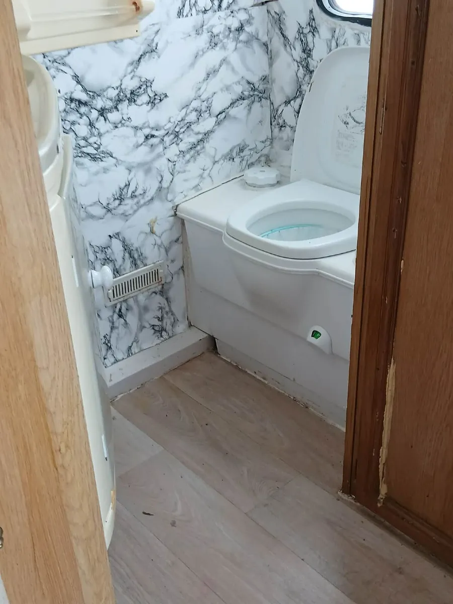 2 berth eccles diamond se caravan - Image 4