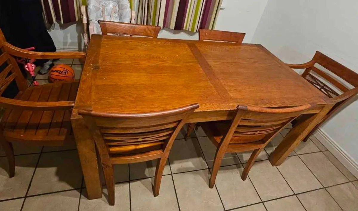 Beautiful Very Solid 5Ft Kitchen Dining Table - Image 1