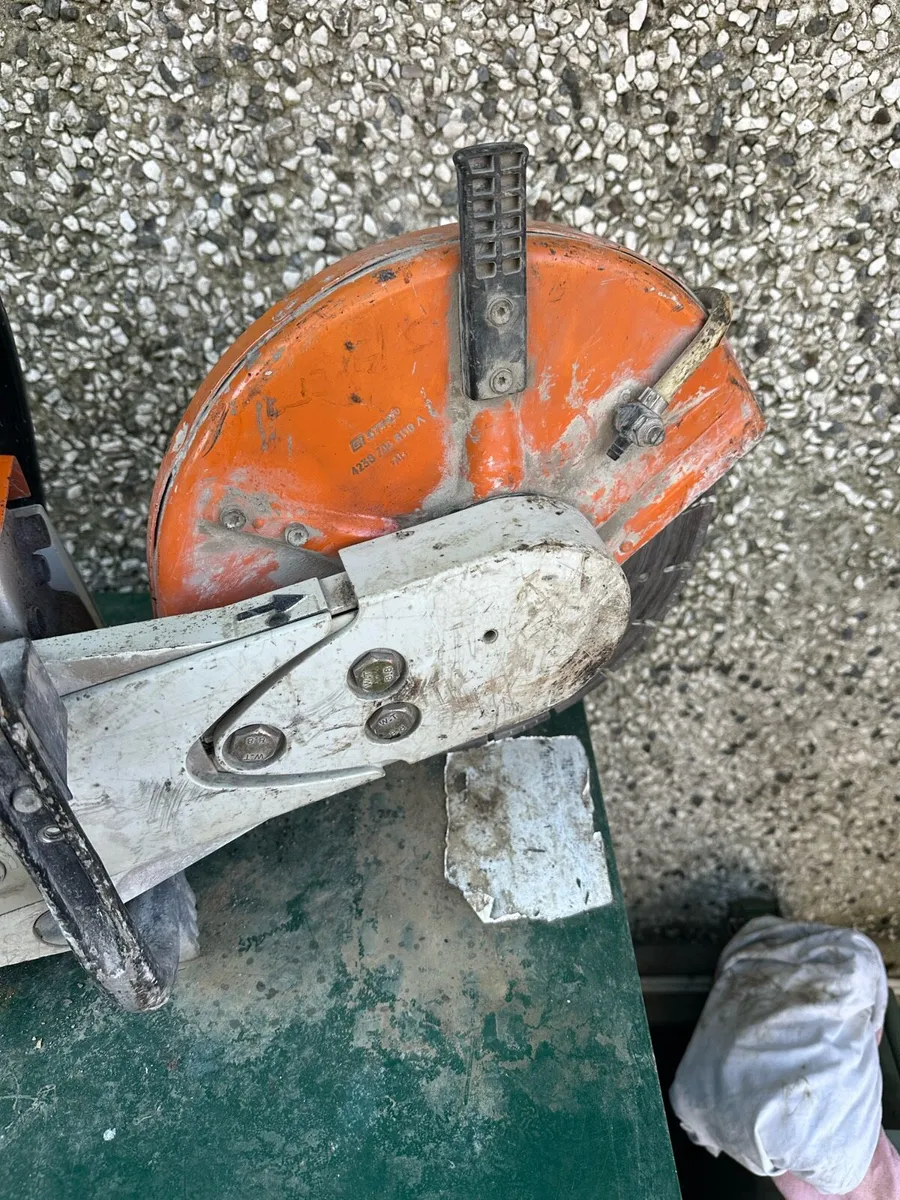 Stihl consaw - Image 4