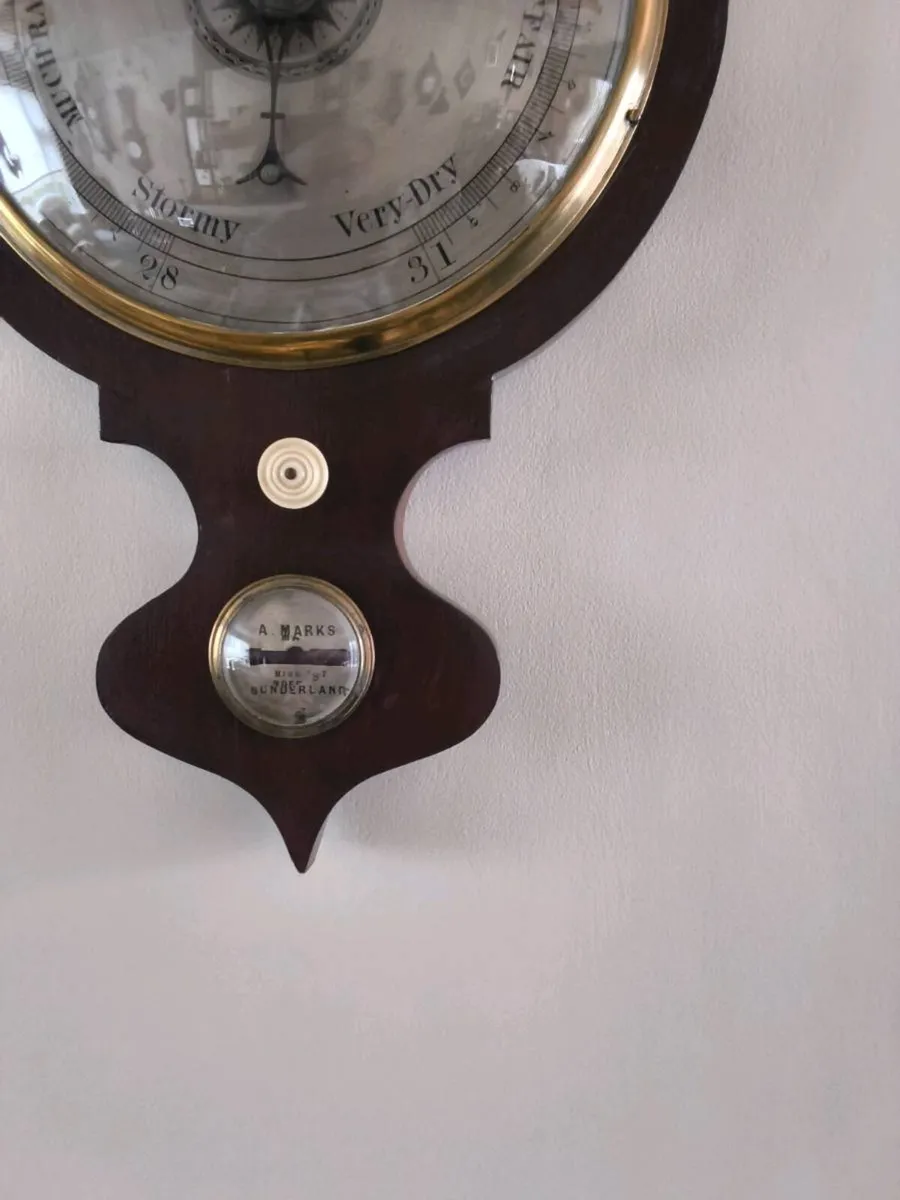 VINTAGE  BAROMETER. - Image 2