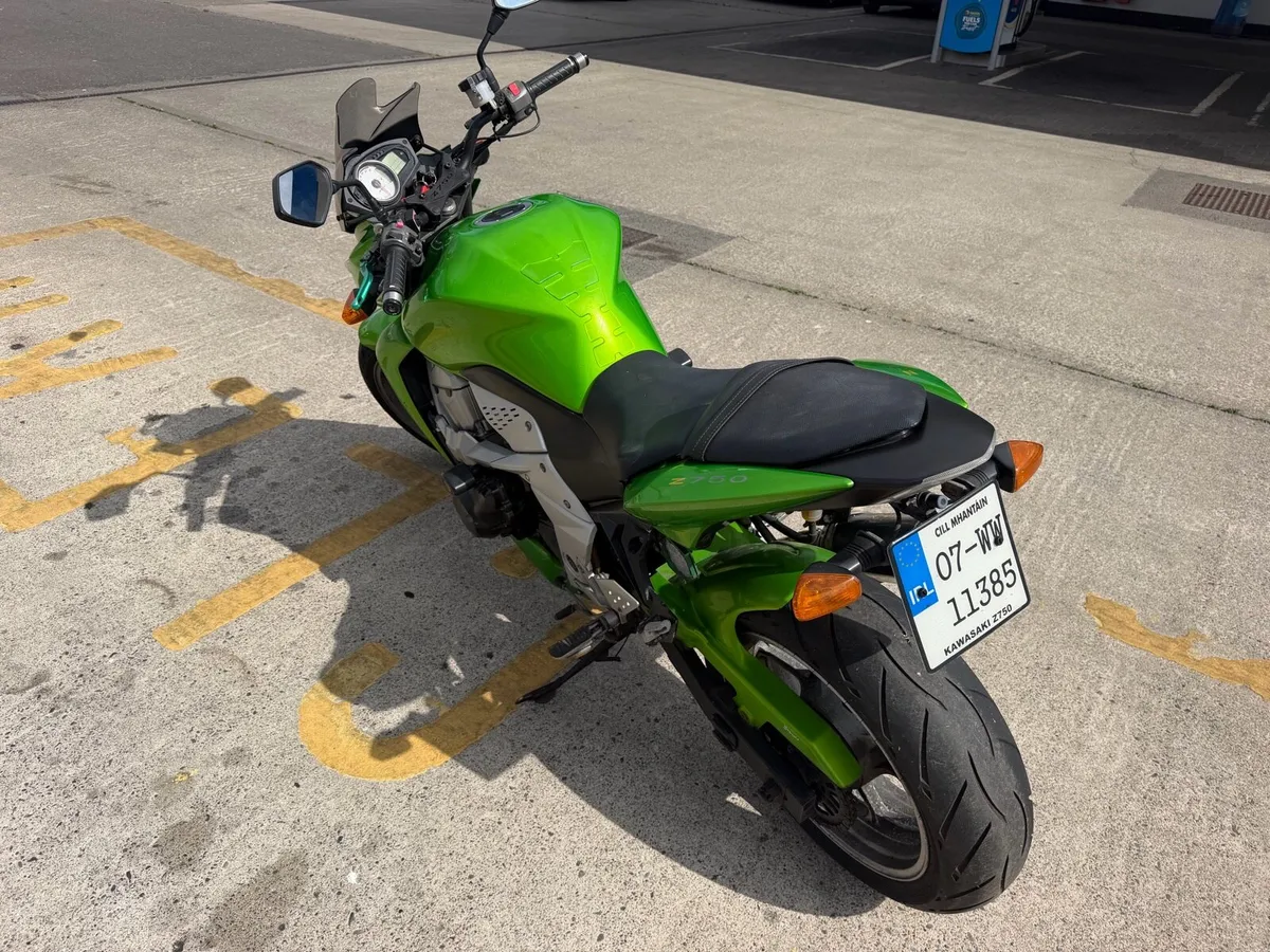 Kawasaki Z750 - Image 4