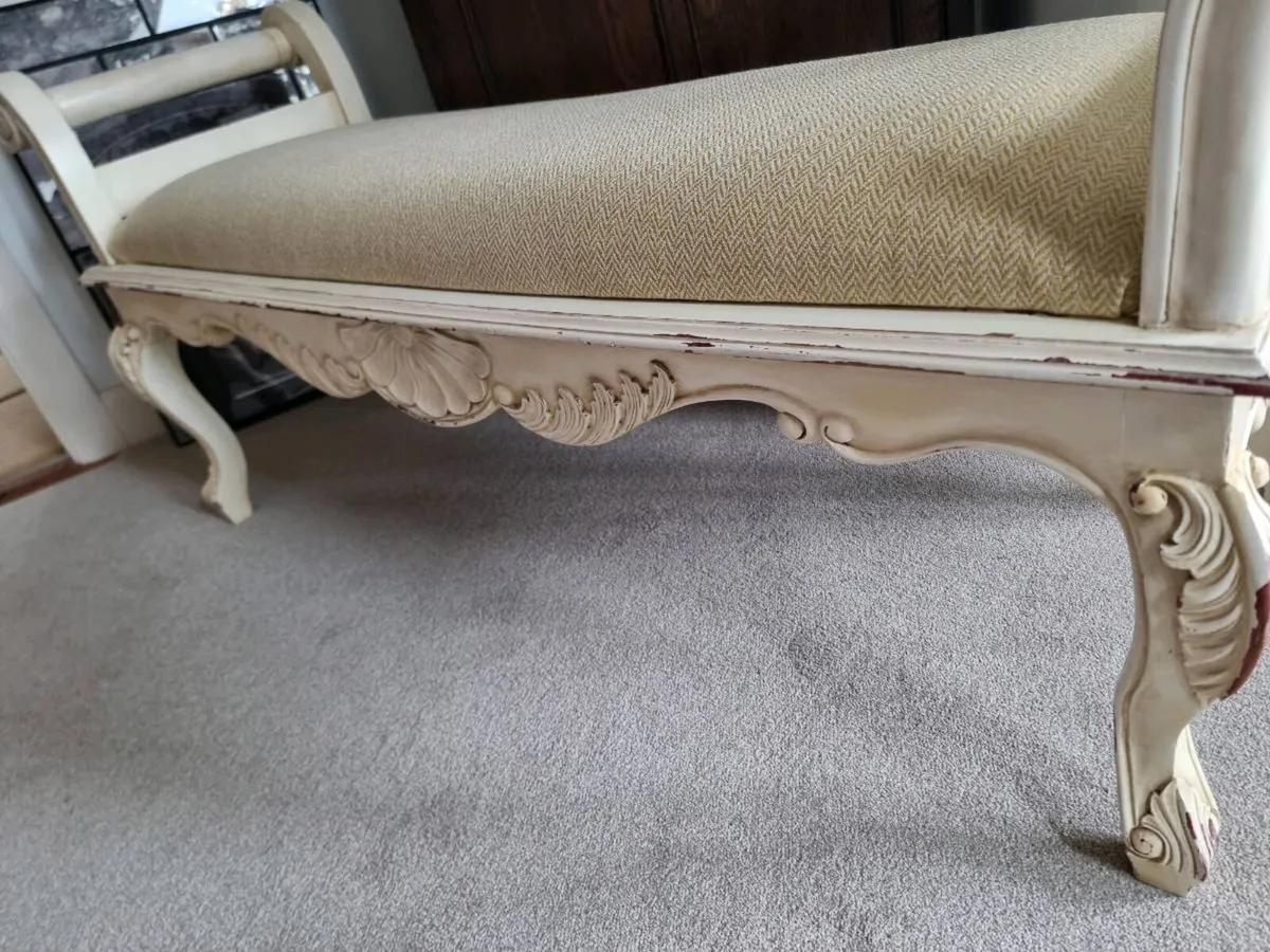 Stunning Carved Bench...€495 - Image 3