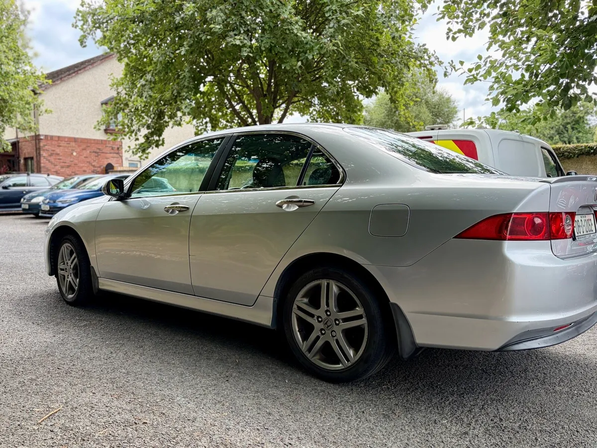 Honda Accord 2.2l diesel 2008 - Image 2